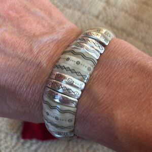Silver and Cream Patterned Bracelet